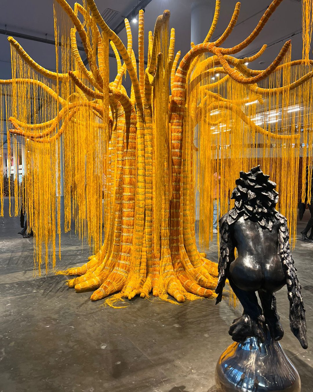 https://portasvilaseca.uint.studio/wp-content/uploads/2025/09/004-nadia-taquary-bienal-sp.jpg