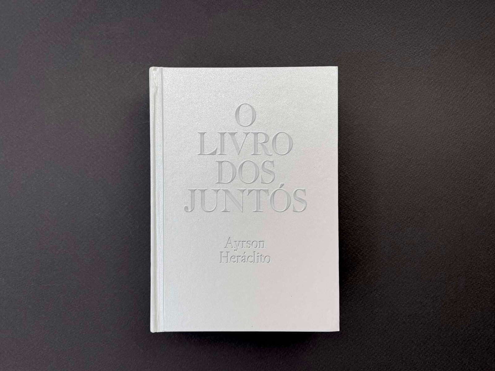 https://portasvilaseca.uint.studio/wp-content/uploads/2026/03/O-livro-dos-Junos-002.jpg