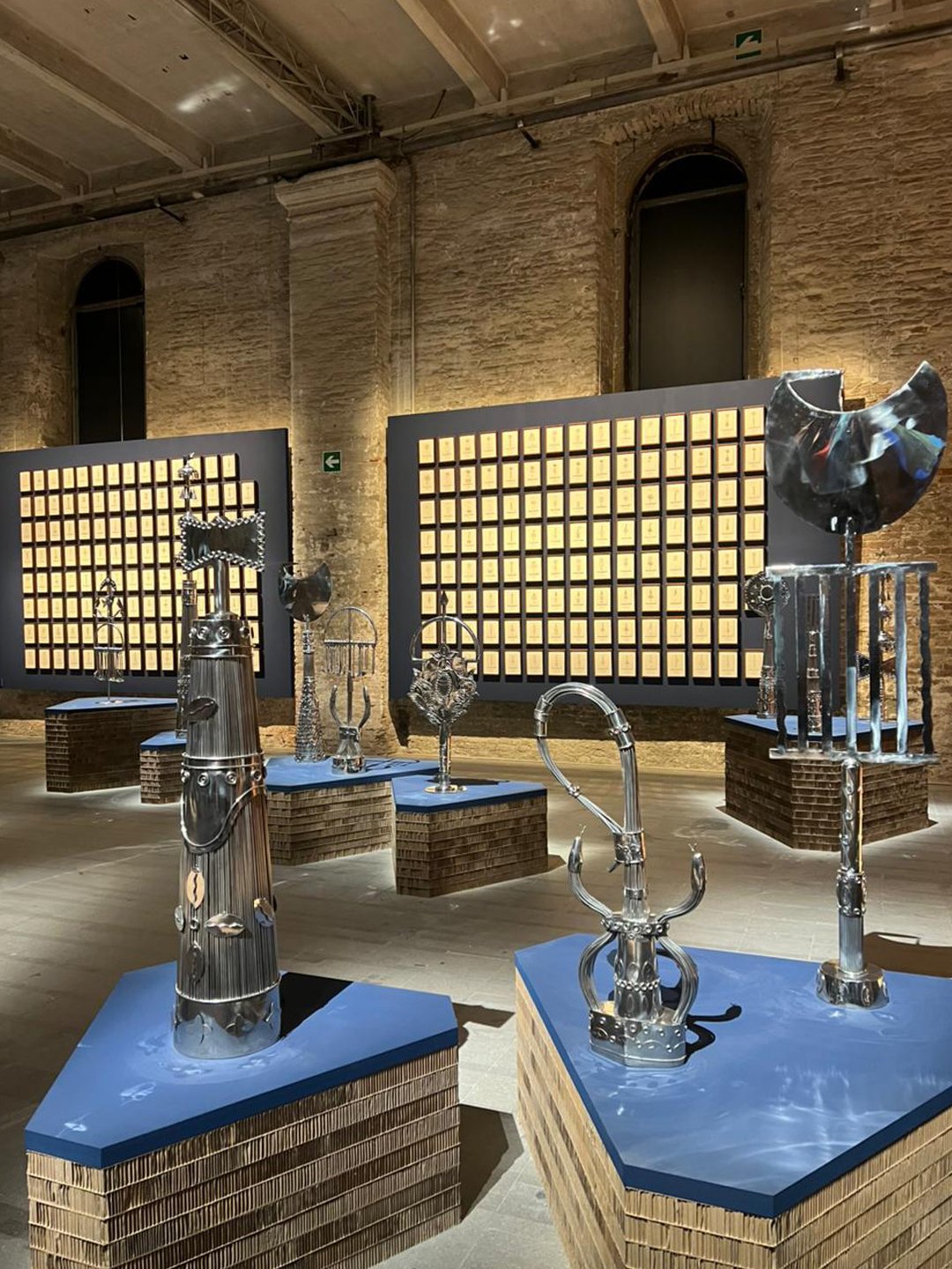 https://portasvilaseca.uint.studio/wp-content/uploads/2026/05/heraclito-veneza-007.jpg